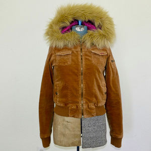 HOLLISTER | Exclusive Polar Wear Hooded Jacket M